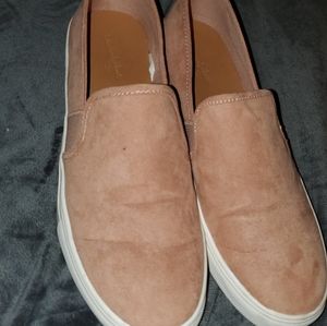Women's slide ons